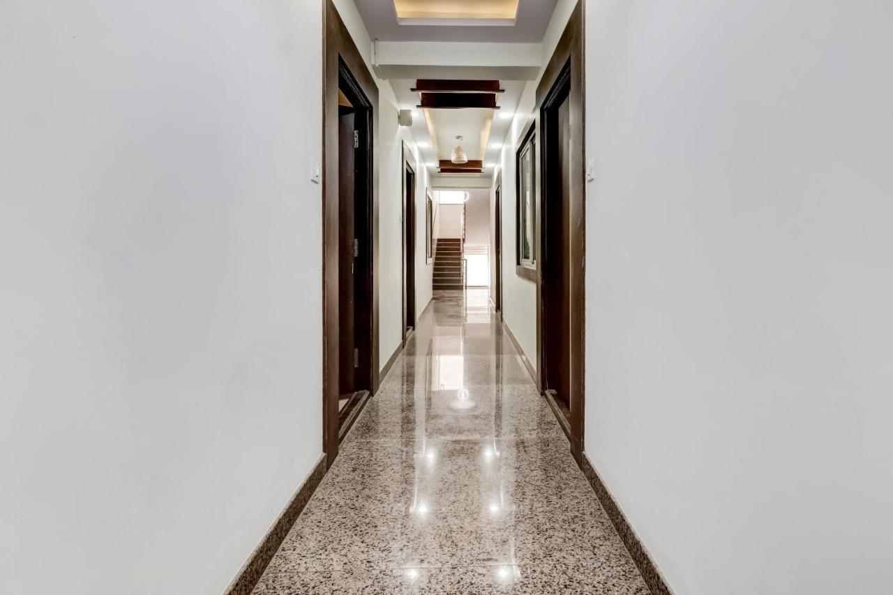 העיר בנגלור Oyo 81895 Nr Homes מראה חיצוני תמונה