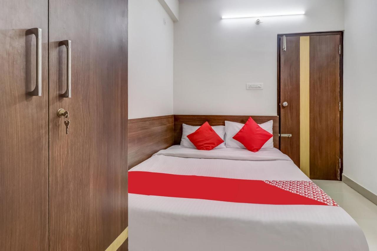 העיר בנגלור Oyo 81895 Nr Homes מראה חיצוני תמונה